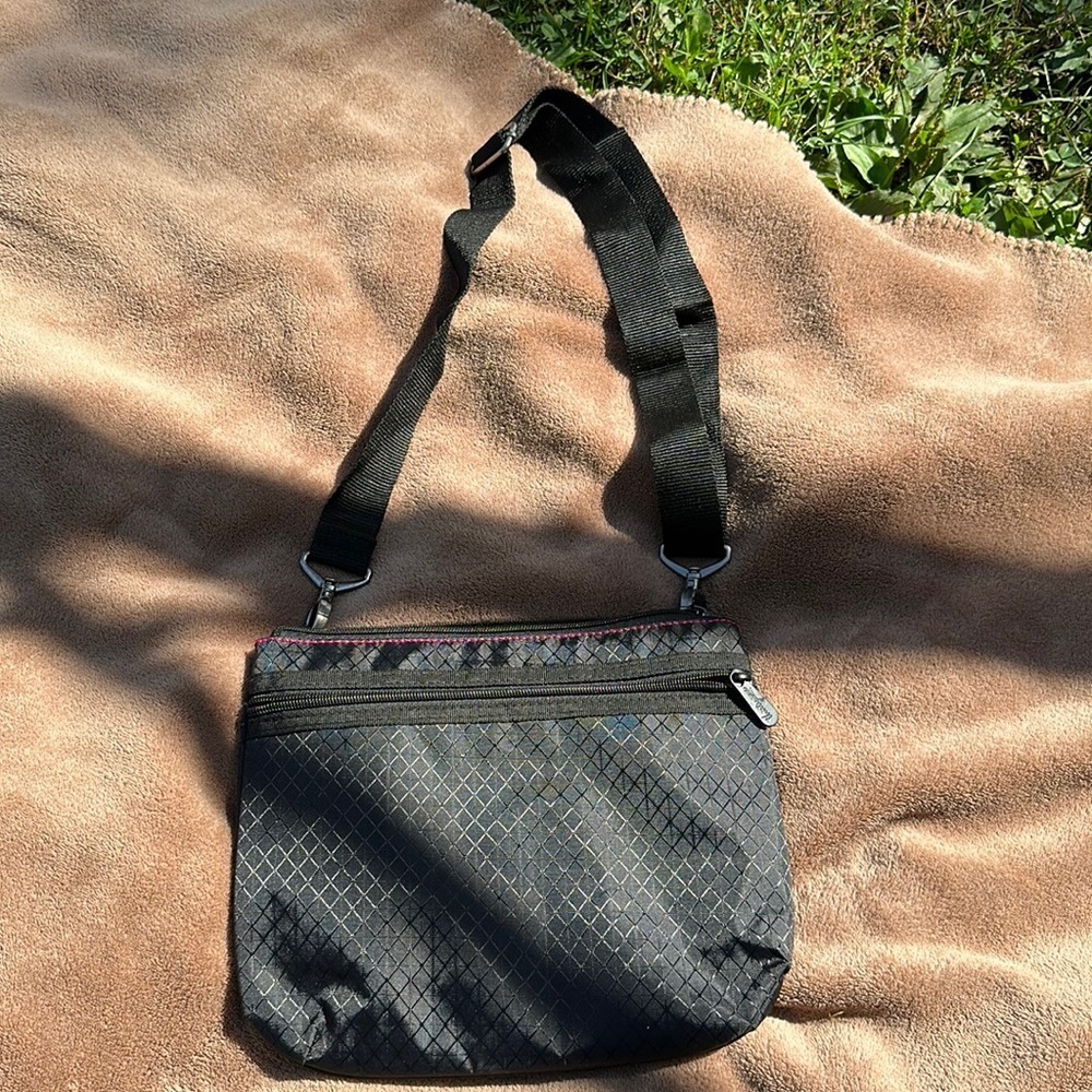Thirty one crossbody bag​​